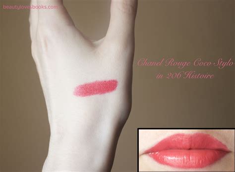 Chanel Histoire (206) Rouge Coco Stylo Review & Swatches